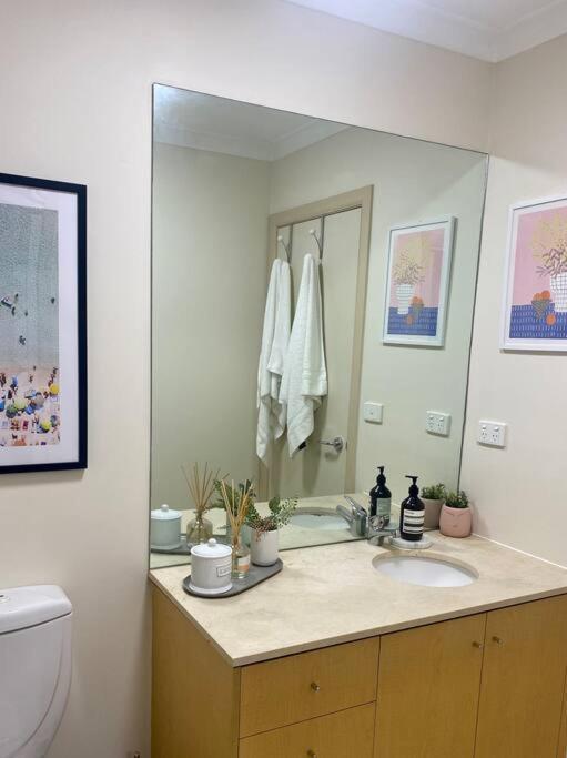 Morgan Place - Central Melbourne Cbd Apartment On Flinders Lane Late Check-Out, Complimentary Welcome Hamper Buitenkant foto