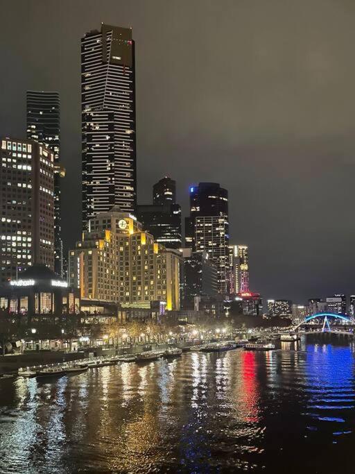 Morgan Place - Central Melbourne Cbd Apartment On Flinders Lane Late Check-Out, Complimentary Welcome Hamper Buitenkant foto